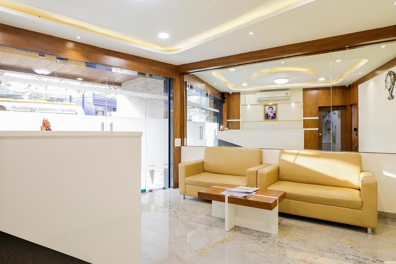 Hotel Ratna Mahal มุมไบ ภายนอก รูปภาพ